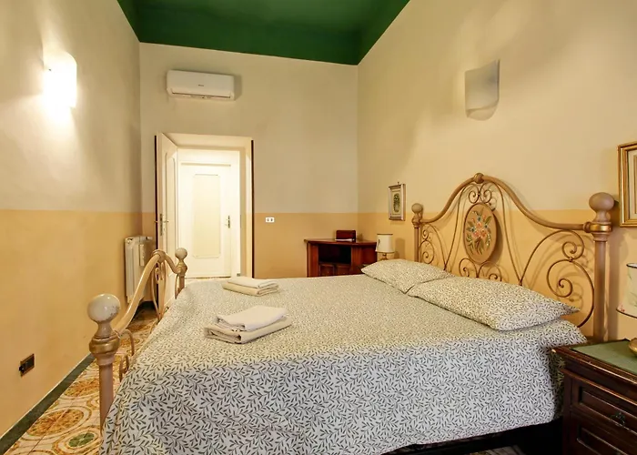 Roman Apartment