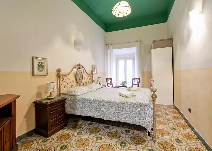 דירה Roman Apartment