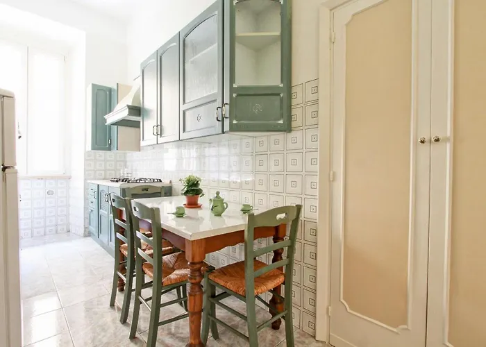 דירה Roman Apartment רומא